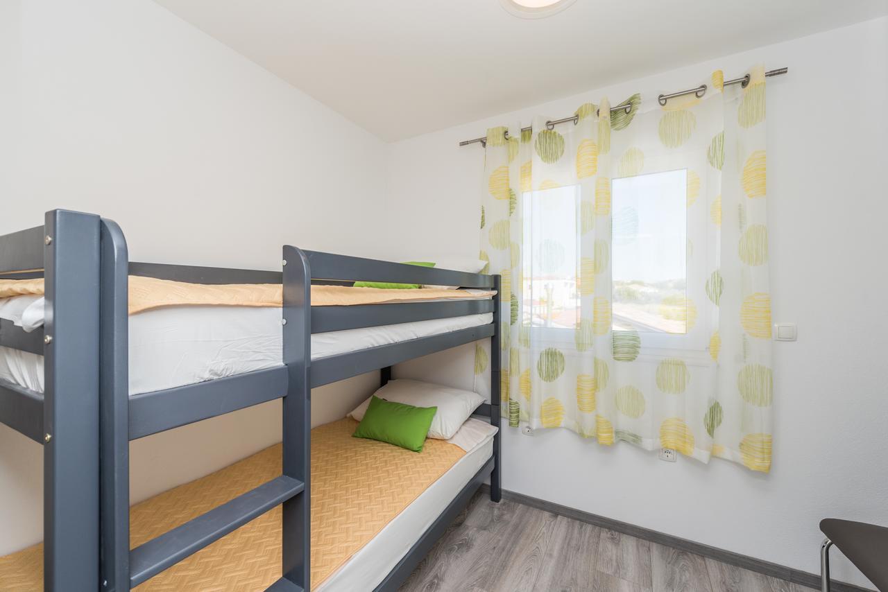 Apartments Janice Pakoštane 外观 照片